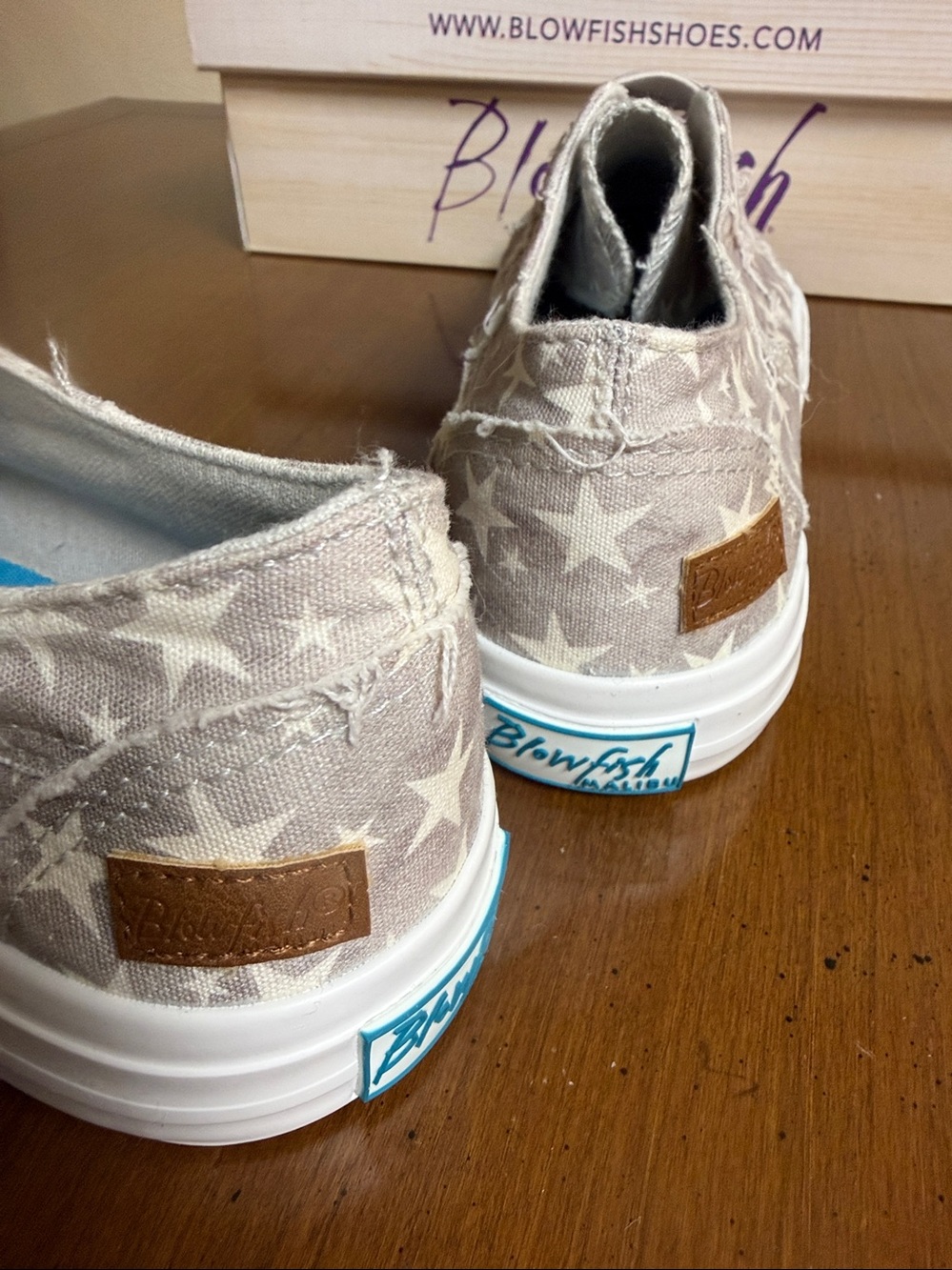 NEW BLOWFISH marley sneakers in gray wonder star - Picture 5 of 8